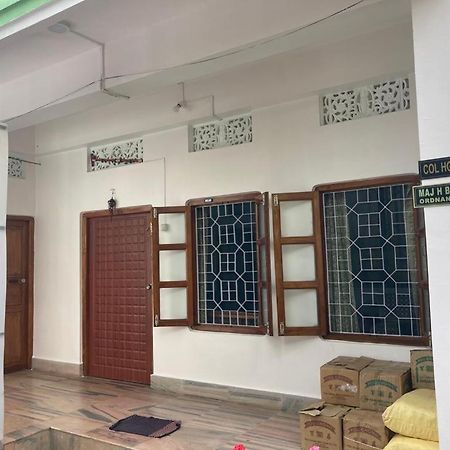 Haobam House Apartment Имфал Екстериор снимка