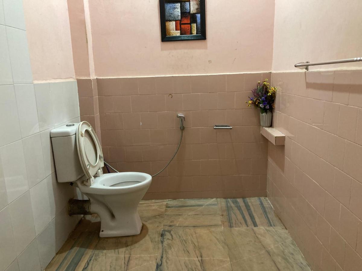 Haobam House Apartment Имфал Екстериор снимка